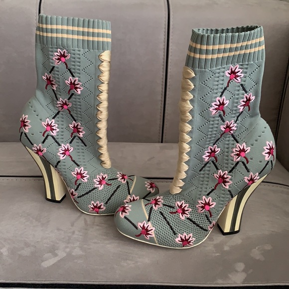 🌸NWT FENDI Open Knit Sock Boots size Eur 36 - Picture 10 of 17